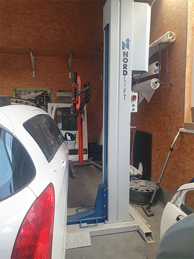 You are currently viewing Norlift 1 Säulenbühne 2.500 kg Tragkraft