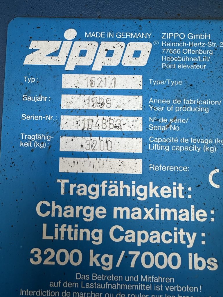 Zippo 1521.1_02 (2)
